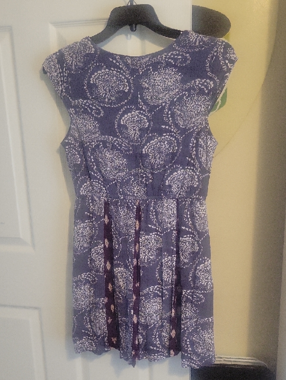 Aina be SzM Cap-Sleeve Purple,white Button-Front Elastic waist, lined Sundress - Picture 5 of 5